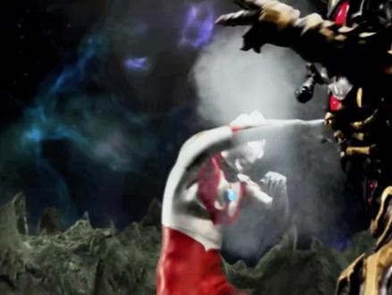 艾斯:想要我的八分光轮教学…#奥特曼 #音乐#上热门#4k