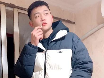 哥哥这温柔的普通话一说,直接把他大哥和舅舅意歪(肉麻)到了😂