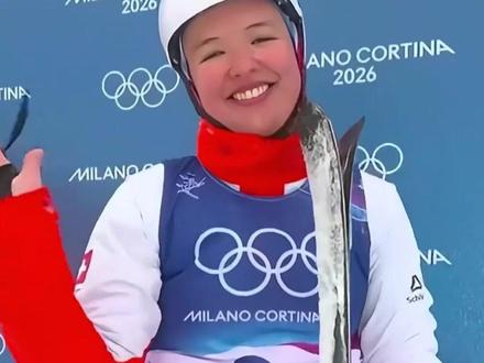 没我,你俩开不了团! #带妹 #冬奥名场面 #赛场趣事