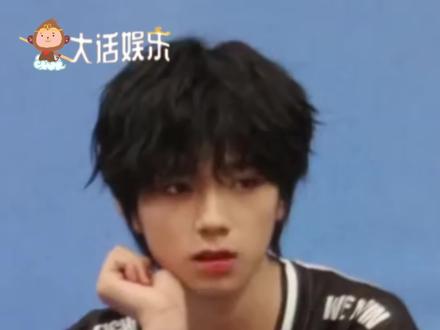 请对这个16岁坚持梦想的小孩保持善意和尊重吧…#王橹杰