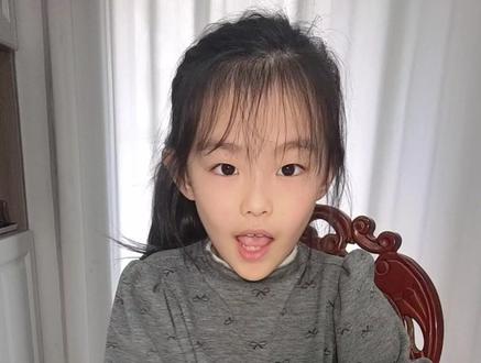 拼豆,2026相框 可以装压岁钱,也可以装相片,祝大家新年快乐#拼豆 #立体拼豆 #拼豆2026