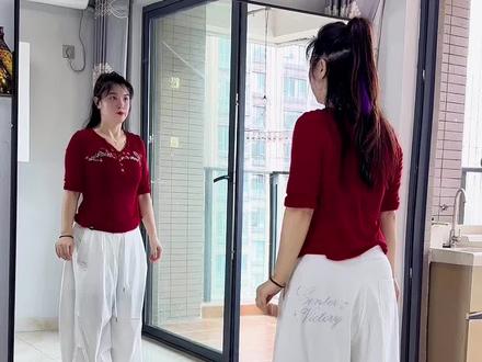 背面完整版请关注@楚楚~起舞💃🏻 不跪的花广场舞背面完整版慢动作分解教学#不跪的花#楚楚爵士广场舞#舞蹈分解教学视频 #上热门#广场舞教学 @抖音作者助手 @抖音小助手