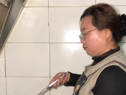 蒸构树穗 春日限定蒸构树穗!裹着面香蒸得软乎乎,一口下去带着野菜的清润,春天的味道全在这一口里#家的味道 #美食教程 #构树穗 #蒸构树穗 #在家做美食