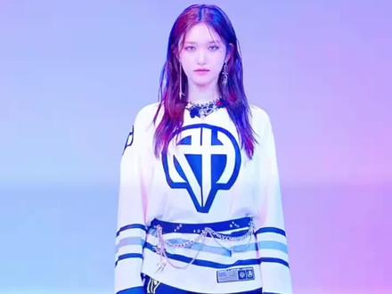 IIVE香港演唱会抢票须知
期待已久的IVE香港演唱会总算公布抢票信息了!!
票价:
HK$ 2099 (VIP) / 1499/1299/999/799
场馆:亚博Arena(阶梯式场子不是大平层!)抢票日期:
-3月6日 (citi信用卡客户优先购)
-3月7日 (Live Nation会员优先购)
-3月8日(公开发售)
抢票网站:Cityline
有小伙伴可能疑惑不是在Live Nation买票吗?但其实 Live Nation所给的链接也是会跳转到Cityline购票,所以一定要提前熟悉Cityline的抢票流程!#ive演唱会 #ive张元英 #ive李瑞 #金秋天gaeul #直井怜rei