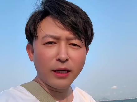 你最讨厌哪句网络流行语? 当所有人都只会说网络热梗的时候,断的是文化的根基!把这条视频转发给你的孩子。#网络流行语 #夯爆了 #拉完了 #我嘞个豆 #我嘞个骚刚