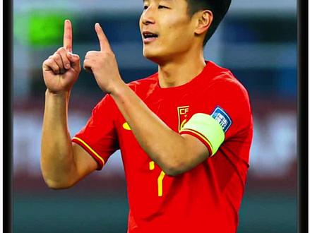 从大年初一首秀到百场加冕:那个被骂了十几年的少年,终于等到了 #武磊 #国足 #中国队