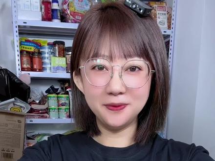 这么厚的壳、虫子是怎么爬进去的呢、好奇怪、哈哈#每日美食分享 #水果 #美食分亨 #新鲜应季水果 #山竹