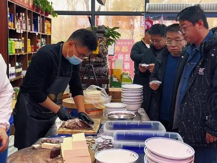 过年了,想吃家乡口味就来他家#马为民乾州泡馍 #咸阳美食