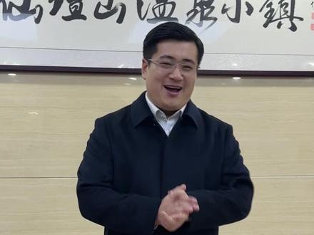 他来了!他来了!刘皮特他终于来啦~今晚7点在东湖公园东广场,不见不散~#在市中