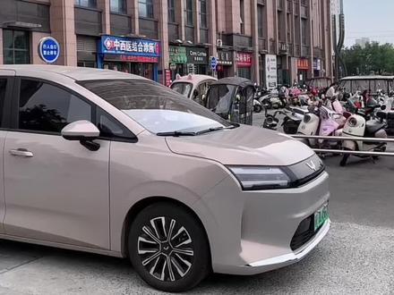 传奇M6跟星光730到底怎么选#五菱 #星光730 #传奇M6 #想买车必看