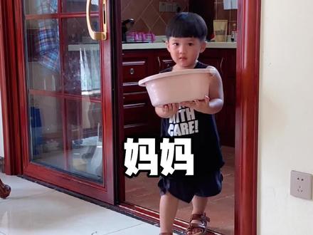 爸爸:我这辈子都没这么无语过……#养儿防老 #人类幼崽成长记 @抖音小助手