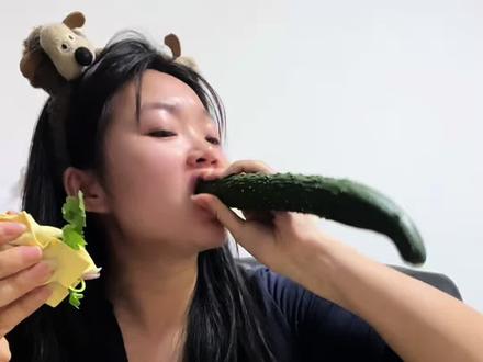 谁说情人节必须两个人过?#情人节 #单身快乐