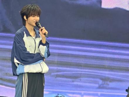 ZIMO IS COMING.张子墨
把耳机里的浪漫,变成眼前的星海
#张子墨 #tfing #太空奇缘音乐嘉年华 #南宁音乐节 #张子墨天才编曲人