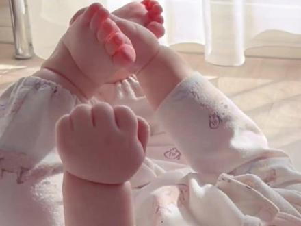 2026年育儿补贴今日开放申领,最快10秒就可领取,每孩每年最高3600元,连续发放至3周岁#大象主播说