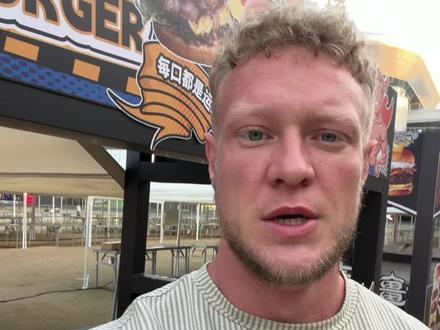 马老师来乐清啦 #马老师肌肉汉堡 #乐清银泰百货 #汉堡节 #健身博主 #汉堡