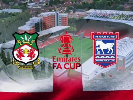 全球第一的网红足球队-雷克瑟姆 #足总杯 #雷克瑟姆 #赛事前瞻#足球的魅力2026马年,祝大家能像雷克瑟姆这支红龙一样,事业如红龙战绩长虹不断;生活如球队征程节节高升。祝大家新年红红火火鸿运当头!