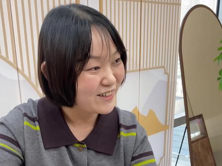 新乡母女两人像姐妹一样互相给对方选手镯,最后每个人都选上了喜欢的缘分镯!#和田玉#喜欢的手镯 #性价比超高#实体店日常#真实记录