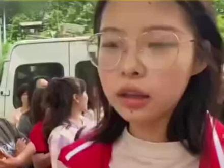 这名女生的高考经历太励志,历经重病、休学两年、在家自学:我能回来高考就是给命运回击铁拳