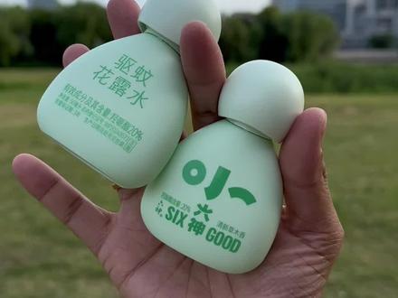 夏天遛娃最怕的就是嗡嗡嗡的,还好我有小六神花露水。 #小六神驱蚊花露水 #小六神#夏季必备 #出行必备 #带娃出行