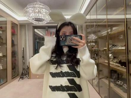 欠了一万年的roomtour!!这个家都是我设计的 年轻人独居的天堂哈哈哈#现代轻奢风 #300平米