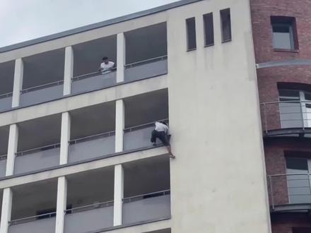 分享8种刺激的项目,但千万不可模仿#科普#极限运动 #请勿模仿