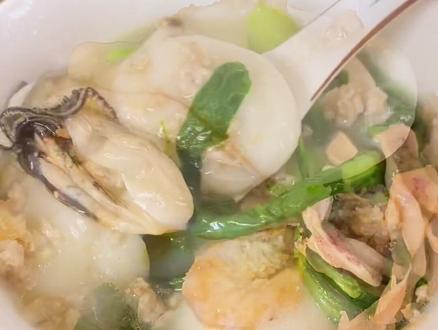 我们这有个习俗,冬至吃过汤圆就长一岁了!#dou来记住2020 #南北饮食差异