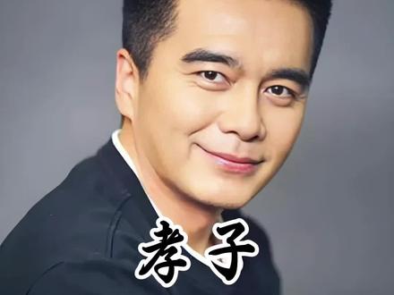 老太太招来个克星。
乔海洋的愚孝让谢言感到很失望。#孝子