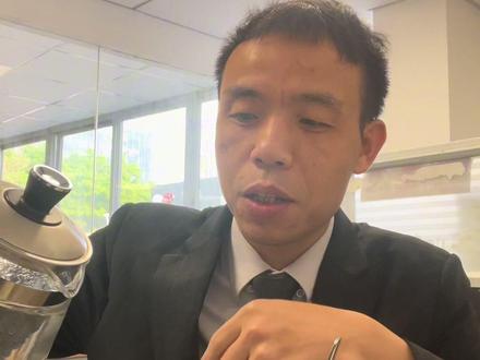 优惠5个的亚洲龙,您们觉得如何?纠结亚洲龙买纯油还是双擎的,今天一句话跟你们说清楚。#vlog日常 #抖音汽车 #dou是好车 #丰田亚洲龙 #汽车报价