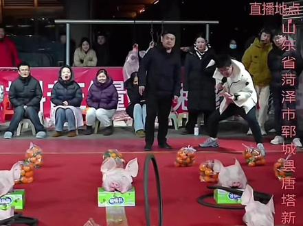 最强套圈王诞生,套了19个猪腿,海洋直接吓跪#海洋1625