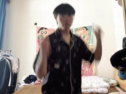 同桌终于成年啦!!#生日聚会#抽象@给你—锤子yoi