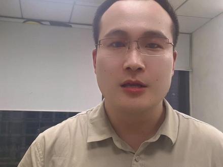潍坊新初一报道后领取分班考试卷 新初一同学都要经历这个分班考,所以说各位家长们提前去刷一刷往届的分班考试卷,对于孩子的分班考考个好成绩还是非常重要的。#潍坊小升初 #潍坊小升初然老师 #潍坊启知牛 #潍坊新初一分班考 #潍坊学霸然老师