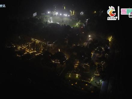 《我们的芜湖》MV正式上线!这里是诗意流淌的江畔明珠,这里是烟火升腾的欢乐之城!芜湖神山音乐节用旋律绘制城市画卷,用歌声传递江城温度!诚邀您来芜湖开启欢乐之旅!#芜湖 #神山音乐节 #旅行推荐官 #音乐节