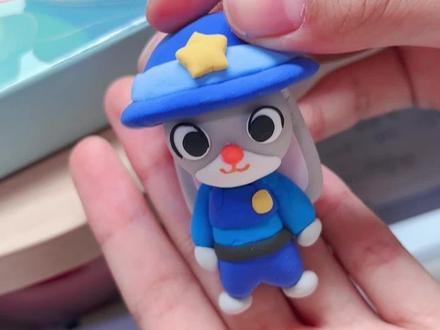 姐妹俩粘土大PK,妹妹这次真的拼了😂 #疯狂动物城 #姐妹 #搞笑 #粘土