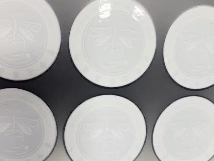 有水边的膜撒粉一定粘,压烫后有难看的胶边#抖粉膜#白墨打印膜#离型膜#烫画膜