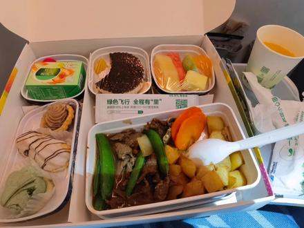 南航在飞机上的付费的飞机餐食和平时有什么不同?这个视频告诉你