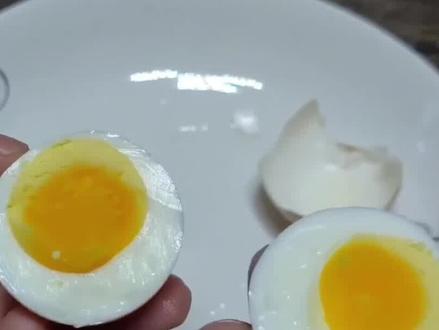 人造鸡蛋和真鸡蛋有哪些区别?我们该怎么分辨?人造鸡蛋能吃吗?(3)
