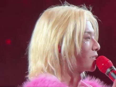 史无前例!!!就在刚刚华晨宇宣布在一个四季如春的地方买了三块地!!!开启火星2.0模式!!! #华晨宇 #火星演唱会 #华晨宇深圳演唱会