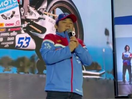 张雪机车WSBK两日两连冠 他终于追上了曾经那个满怀梦想的自己#张雪机车 #张雪机车夺冠