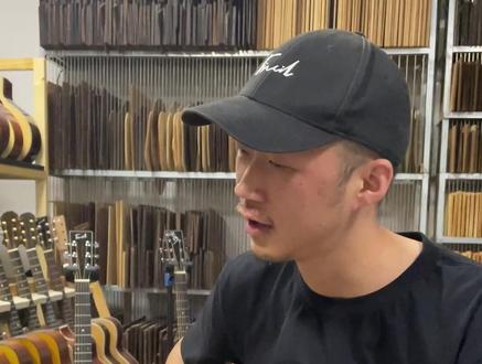 扫弦拨片老是掉,多半是方法不对~
#拨片扫弦 #吉他教学