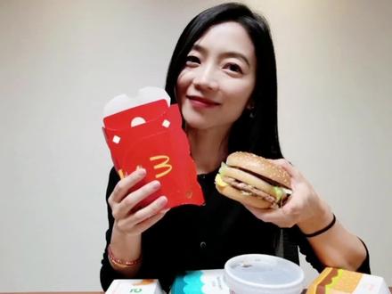 墙纸胶和酱料用一种胶?麦当劳有科技和狠活吗?海天酱油,巨无霸配料表分析,焦糖色,黄原胶,单双甘油酯#知识分享 #健康 #健康饮食 #海天酱油 #科技狠活