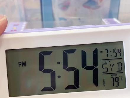 最近大家都反应闹铃不会调,闹铃不响等问题,这个视频教大家怎么调怎么能够有声音,结合前面还有一条调闹铃的视频,大家再看说明书#文具安利 #学习用品 #文具 #闹钟