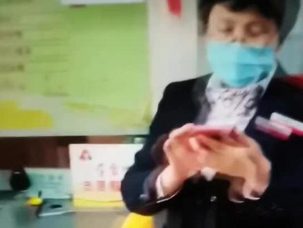 非本人打不了交易明细,但是,存钱的时候,代办人拿着存款者本人的身份证就可以办理存款,这是什么逻辑?