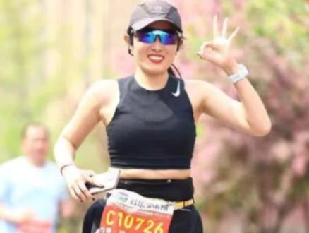 说出你的“跑马”故事,一起分享喜悦和开心。来自2023.4.2“石马”C10726时音女神的首马故事,让我们一起聆听准备了6年,6500公里的美丽小姐姐的首马故事吧!#跑马故事 #2023石家庄马拉松 #传递奔跑的力量 #赛事
