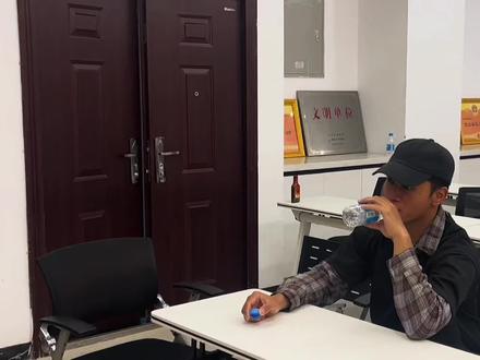 #傣间道 为什么要染上戒酒?