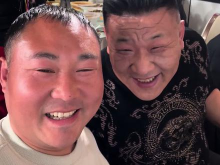 高远社旗圣人蛋参加大鹏房地产晚会,我三哥唱歌无敌#社旗高远圣人蛋#记录生活