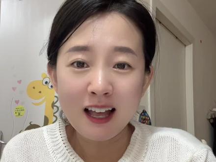 看到评论区
特别感叹
没有几个人比人家的收入高
不去干正事在那里胡说八道
纵然她讲了那么好的内容
他们听不到
也学不到
真是扶不起来
#我是西柚 #情感 #婚姻 #夫妻 #家庭