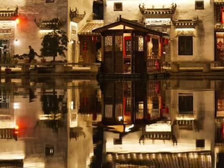 坐落在卫食园工厂内的文友小院,日渐美好。元宝塘围栏加筑中,安全又雅致;虽是3A景区,但一直免费开放!欢迎文友们常来坐坐,走走看看,随时提问~#文友小院 #卫食园 #免费景区 #打卡好去处