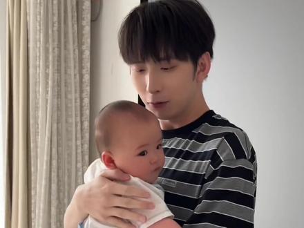 带孩子真是太不容易了……#情侣vlog#带娃@尤妮佳moony #尤妮佳极上#尤妮佳极上奶爸天团