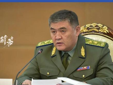 吉尔吉斯斯坦副总理塔希耶夫被解职。(新华社)编辑:鲸鱼