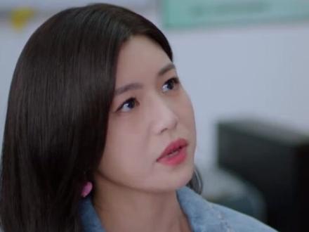 狙击蝴蝶弹幕真的太好笑了 #狙击蝴蝶 #陈妍希 #周柯宇 #李雾 #岑矜